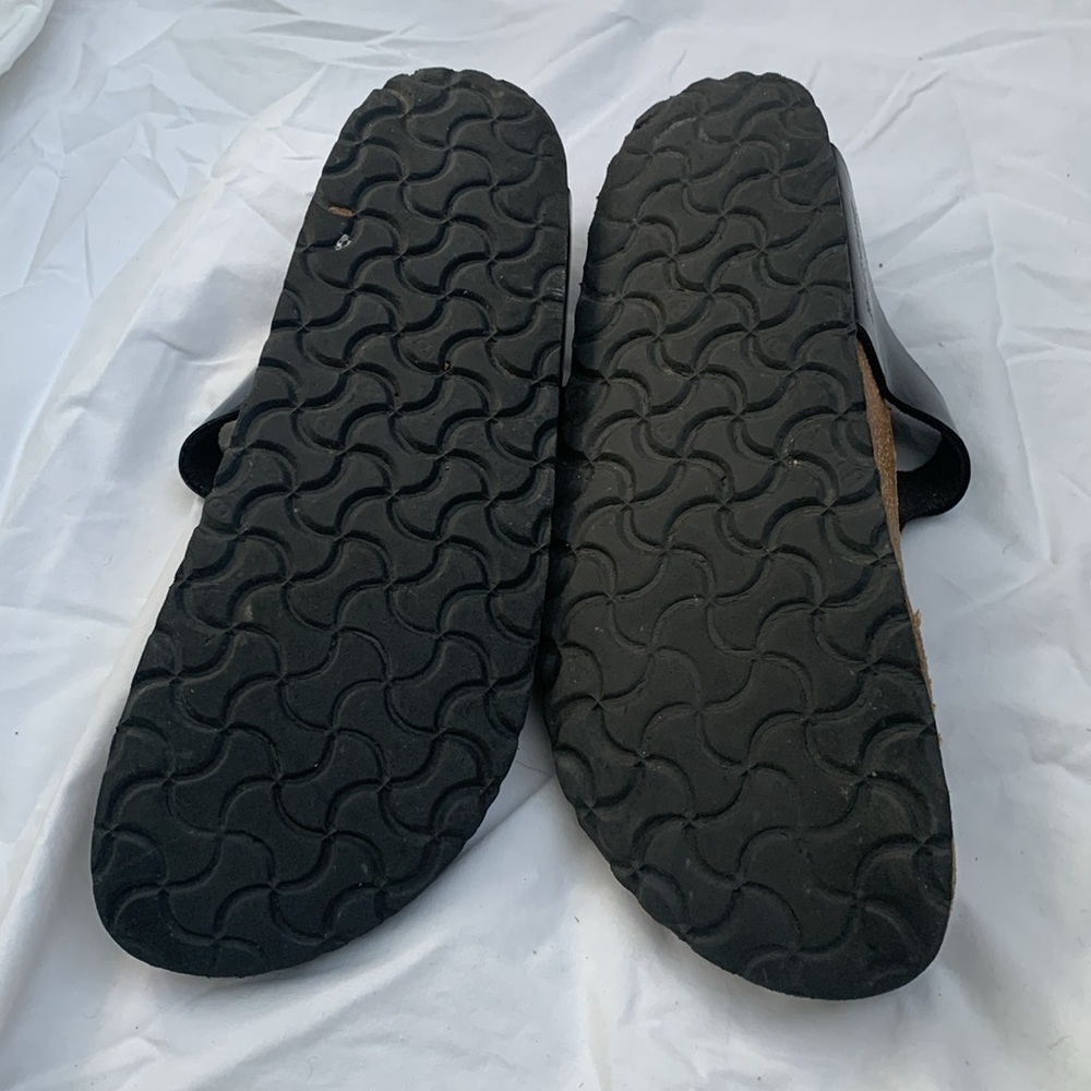 Birkenstock Giza black patent leather sandal size 39 - Picture 5 of 6